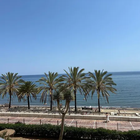 Holiday home Primera Linea De Playa Marbella